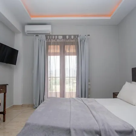 Peroulis Villa Laganas