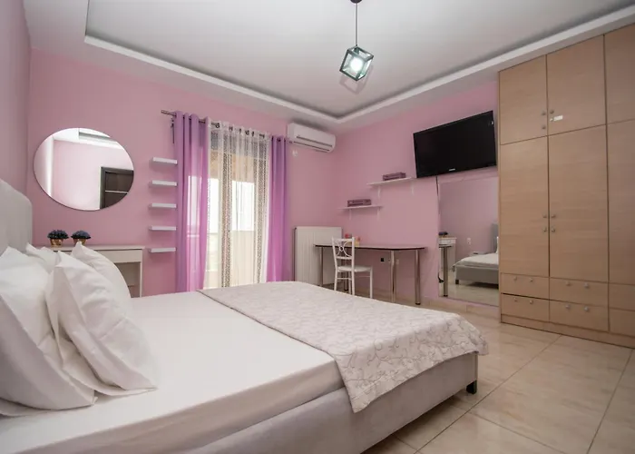 Villa Peroulis *
